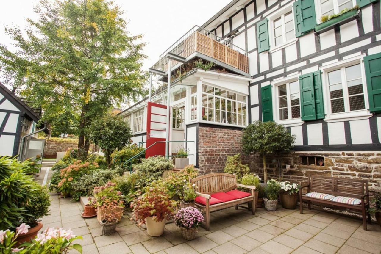 Ferienhaus Im Fachwerkhof 'Haus In Bewegung' Seelscheid Ngoại thất bức ảnh